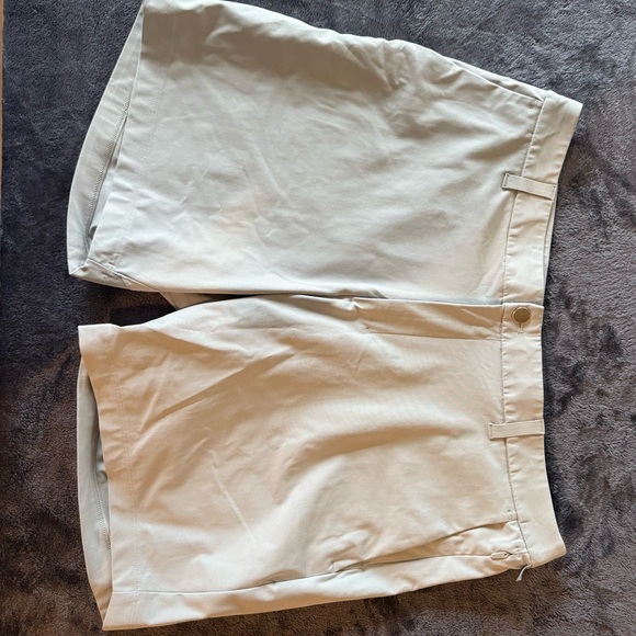 Lululemon Men’s Commission Short 7” Inseam 36” Waist - Picture 1 of 3